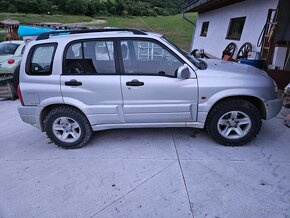 Suzuki vitara 2,0 benzín - 2