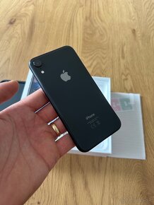 iPhone XR 64 gb black - komplet príslušenstvo, záruka - 2