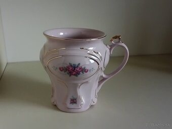 Hrnčeky z ručne maľovaného karlovarského porcelánu - 2