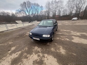 Škoda felicia 1.3,90000km - 2