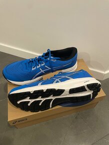 Botasky Asics Gel-Contend 8 - 2