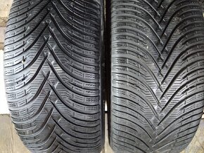 215/55 R18 - 2