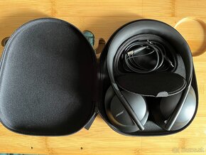 Bose Noise Cancelling Headphones 700 - 2