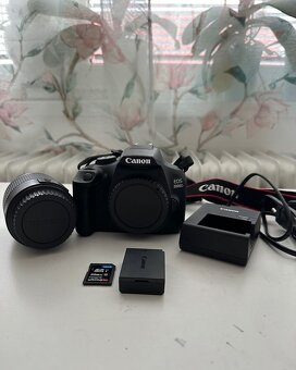 Canon EOS 2000D - 2