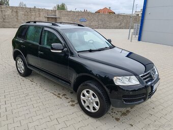 Volkswagen Touareg 7L, 3.0tdi, manuál - 2