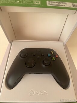 MICROSOFT XBOX WIRELESS CONTROLLER - ovládač - 2