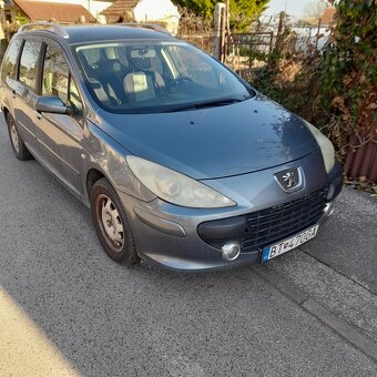 Vymením peugeot 307 sw 1.6 80 kw - 2