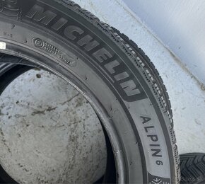 225/55 R17 Zime Michelin Top stav - 2