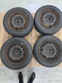 Na predaj Firestone 185/65 R15 na diskoch - 2