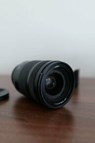 Panasonic Lumix S 24-105mm f/4 MACRO O.I.S. - 2