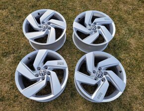 5x112R17 Volkswagen RICHMOND - 2