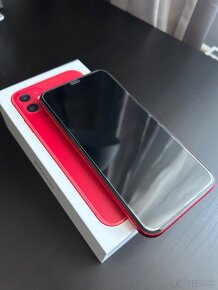 iPhone 11, Červený 64GB - 2