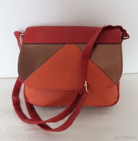 Nová crossbody kabelka - 2