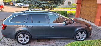 Škoda Octavia Combi 2.0 TDI DSG - 2