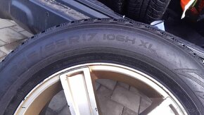 Predám ZIMNÉ PNEUMATIKY Nokian 225/65 R17 WR SUV 3 106H XL

 - 2