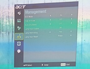 Predám projektor "ACER X110P DLP". - 2