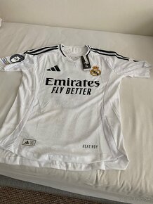 Dres Real Madrid - Mbappe - 2