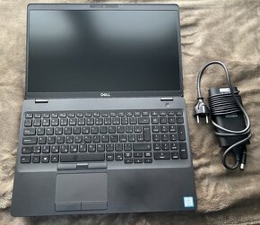 Dell Latitude 5501 - 15.6" - 2