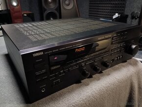 Yamaha RX-V590 - 2