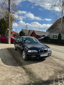 BMW E46 330xi manuál - 2