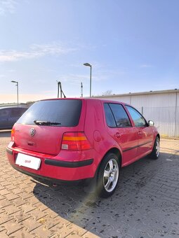 Volkswagen Golf 1,4 - 2