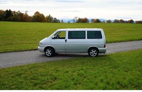 VOLKSWAGEN MULTIVAN t4 2,5 tdi HIGHLINE SILBER - 2