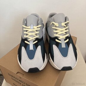 Yeezy Boost 700 Waverunner 46 - 2