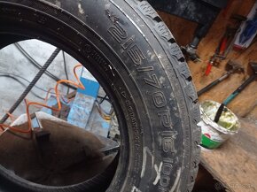 Zimne 4ks 215/70 R16 - 2