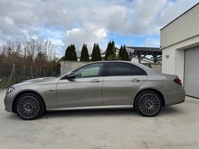 Mercedes E 300de 4-matic AMG - 2