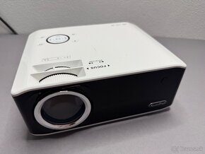 XuanPad V30 Full HD Projector - 2