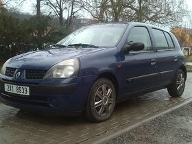 Renault Clio na nahradni dily 2001 - 2