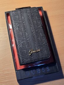 Guess univerzal obal - 2