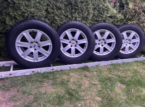 5x114,3 R17 Hyundai 235/65r17 108H - 2