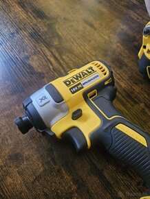 Dewalt - 2