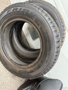 Zimne pneu  135/8R22 - 2