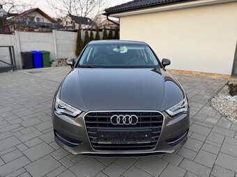 Audi A3 1.6TDI DSG Sportback - 2