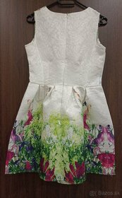 Kvetované šaty - 2
