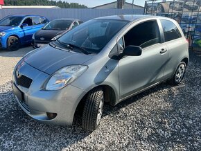 Toyota Yaris 1.0 VVT-I Terra Cool - 2