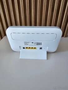 Router Huawei B612s-25d 4G(LTE) - 2