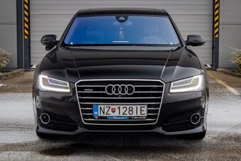 Audi A8 3.0 TDI V6 DPF quattro tiptronic - 2