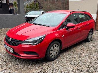 Opel Astra Sports Tourer 1.4i 2018 50000km PLNE POJAZDNÉ - 2