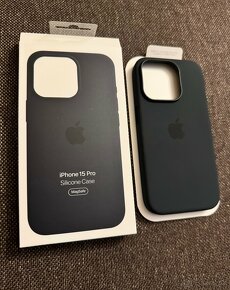 iPhone 15 Pro Silicone Case - 2