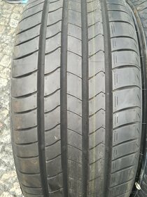 215/55/18 letni pneu KUMHO 215 55 18 - 2