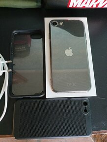 iPhone SE 2020 Top Stav - 2