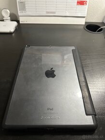 Apple iPad 8 gen + klávesnica epico + Apple pencil 1 - 2