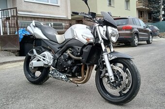 Suzuki Gsr 600 - 2