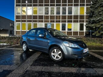 Suzuki SX4 Sedan LPG Benzín - 2