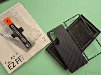 Aramidový kryt na Samsung Galaxy Z Fold 5 + Spigen sklo EZ F - 2