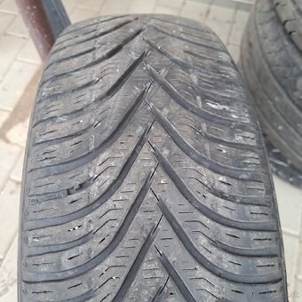 225/65 R16 a 185/65 R15 - 2