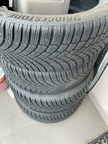 Predám Bridgestone Blizzak 215/45 R18 zimné - 2